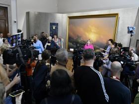 В Русском музее открылась новаторская выставка "Весть" (фото Дмитрия Горячёва) В Русском музее открылась новаторская выставка "Весть" (фото Дмитрия Горячёва)